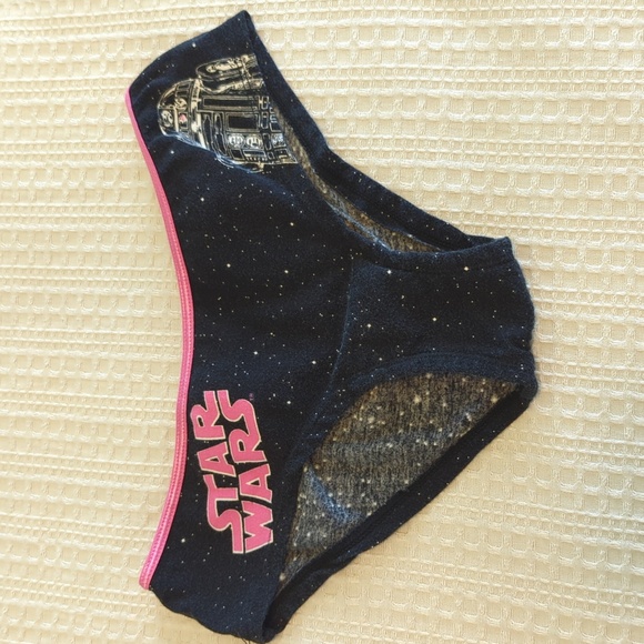 Star Wars tank and undies - Picture 6 of 8